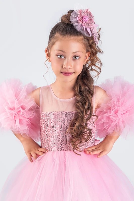 Kız Çocuk Abiye Aksesuar Seti – Ponpon Kol ve Payetli Taç – 2’li Set 🌸 - PEMBE