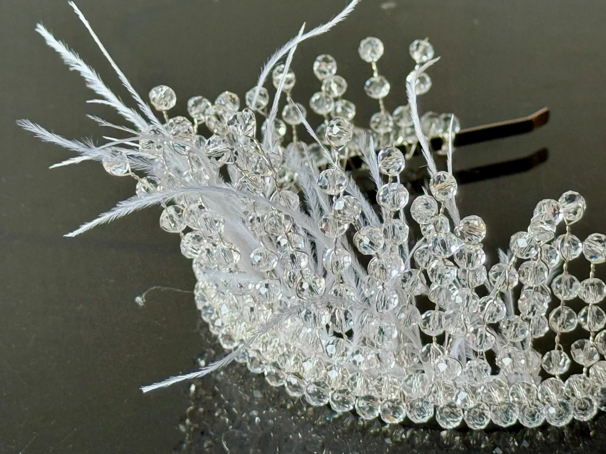 Kristal Taşlı Taç - BEYAZ